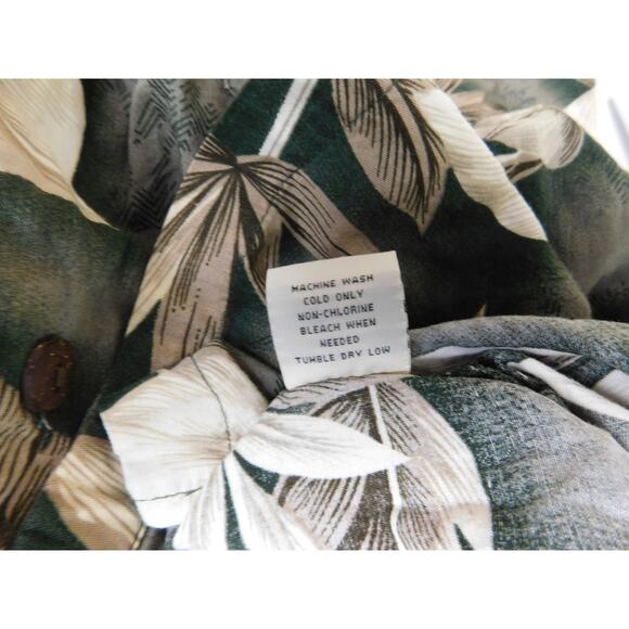 Vintage Men Hawaiian Shirt XL Green Tan Leaves Short Sleeve Button Down - Picture 8 of 8